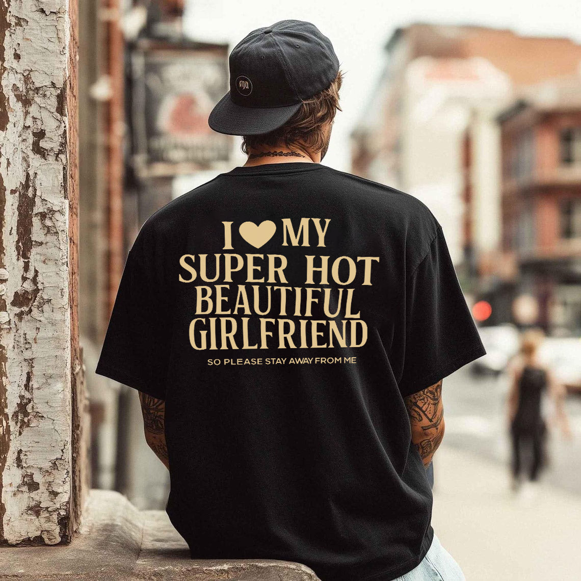 I Love My Super Hot Girlfriend – Funny Love Apparel (T-Shirt / Sweatshirt / Hoodie)